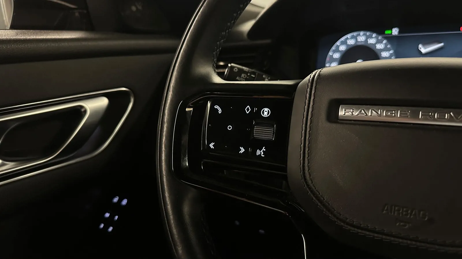 Rover VELAR 2.0 D204 DYNAMIC SE