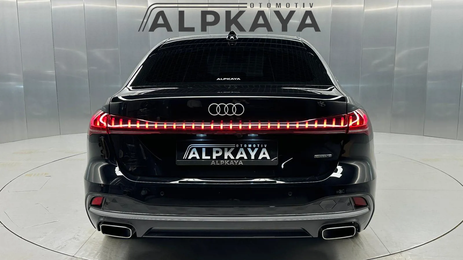 Audi A5 SEDAN TFSI QUATTRO ADVANCED