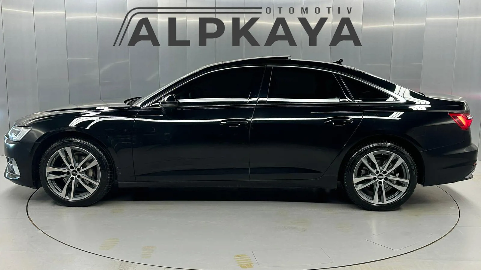 Audi  A6 40TDI QUATTRO ADVANCED