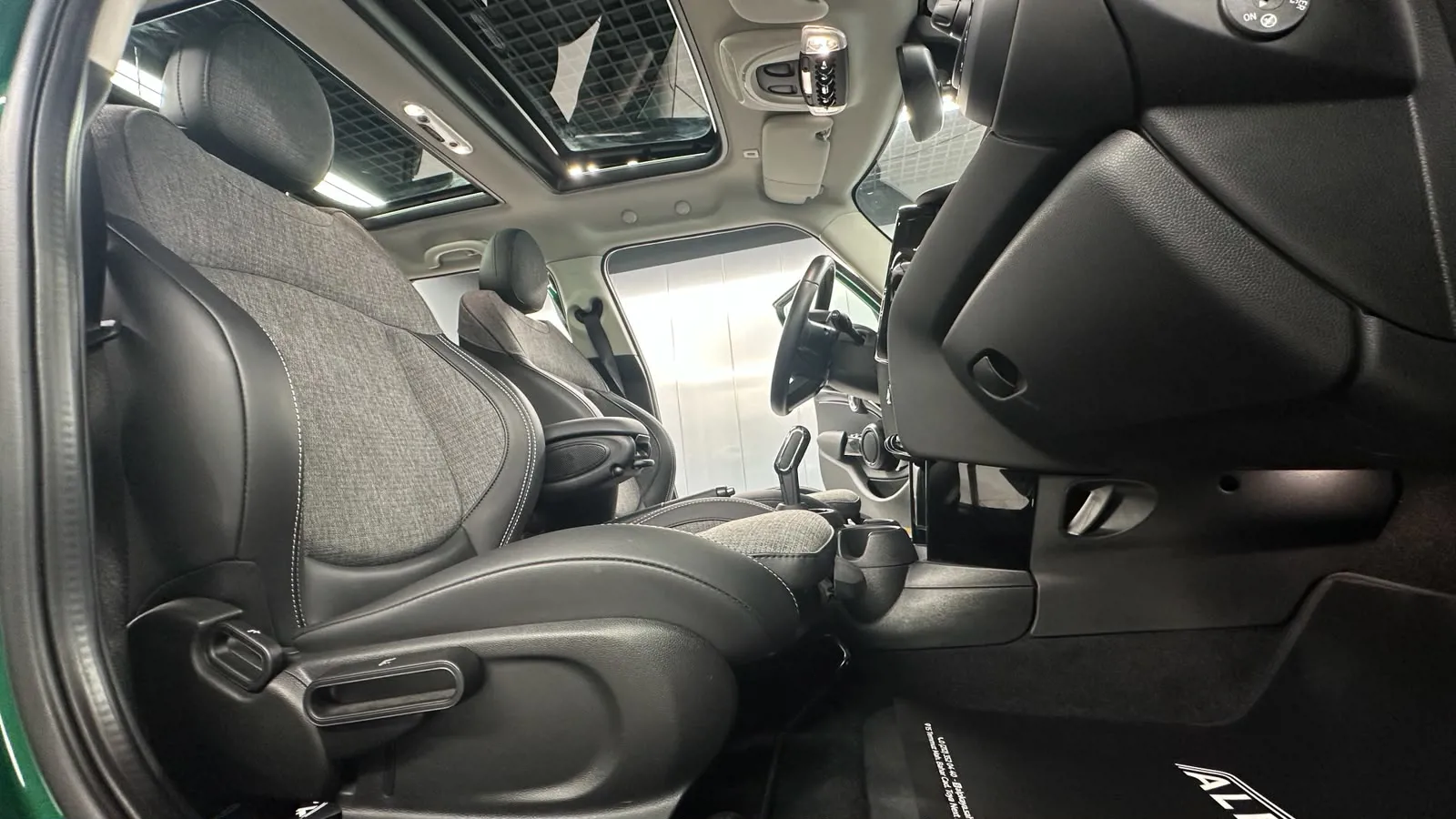Mini COOPER 1.5 SIGNATURE