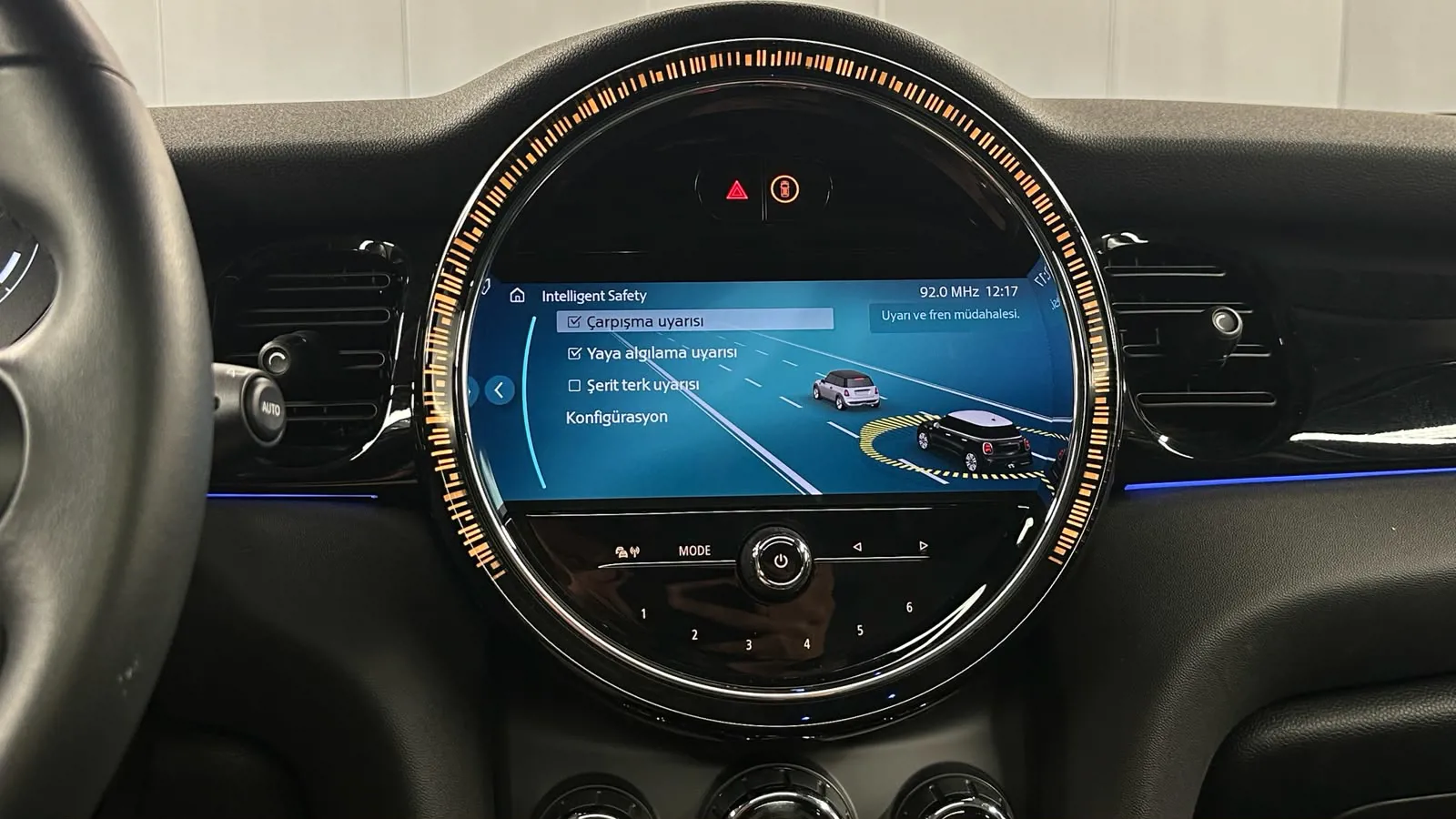 Mini COOPER 1.5 SIGNATURE