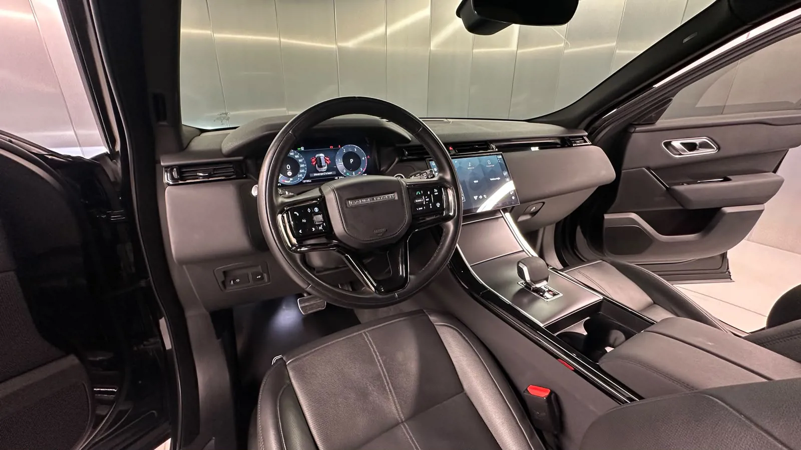 Rover VELAR 2.0 D204 DYNAMIC SE