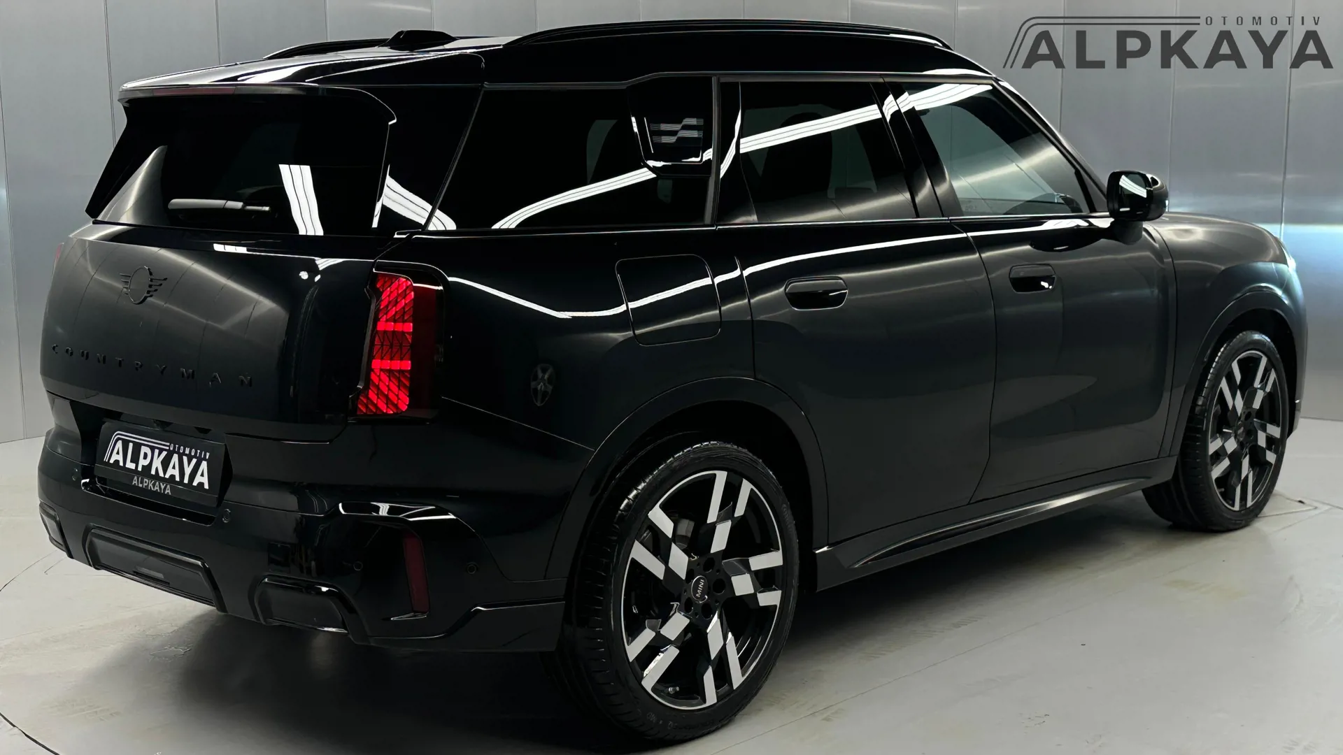 Mini COUNTRYMAN 1.5 JOHN COOPER WORKS