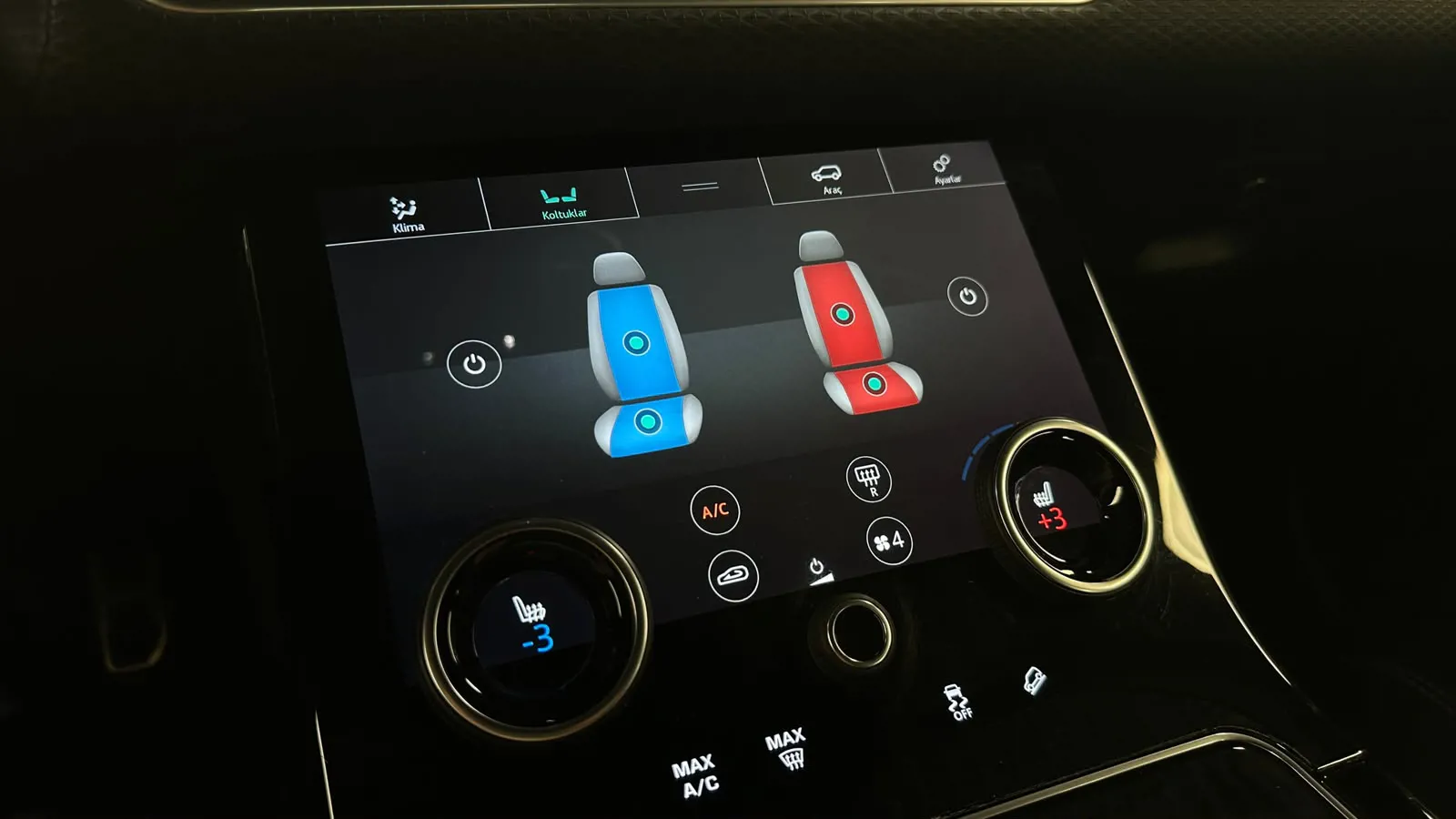 Rover VELAR 2.0 TD4 R-DYNAMIC S 