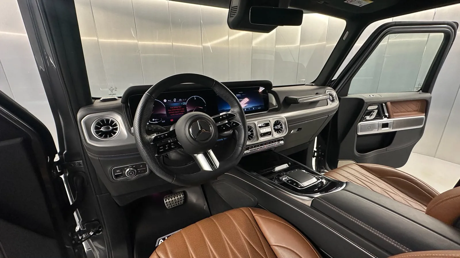 Mercedes-Benz G450 AMG